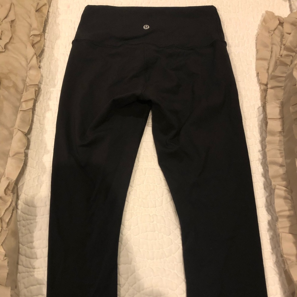 Lululemon cropped leggings size 8